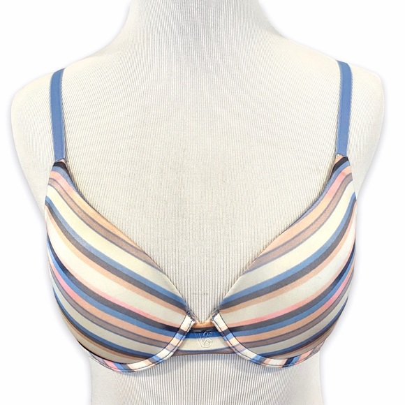 Victoria's Secret Other - EUC Victoria's Secret Uplift Semi Demi Bra, 32B